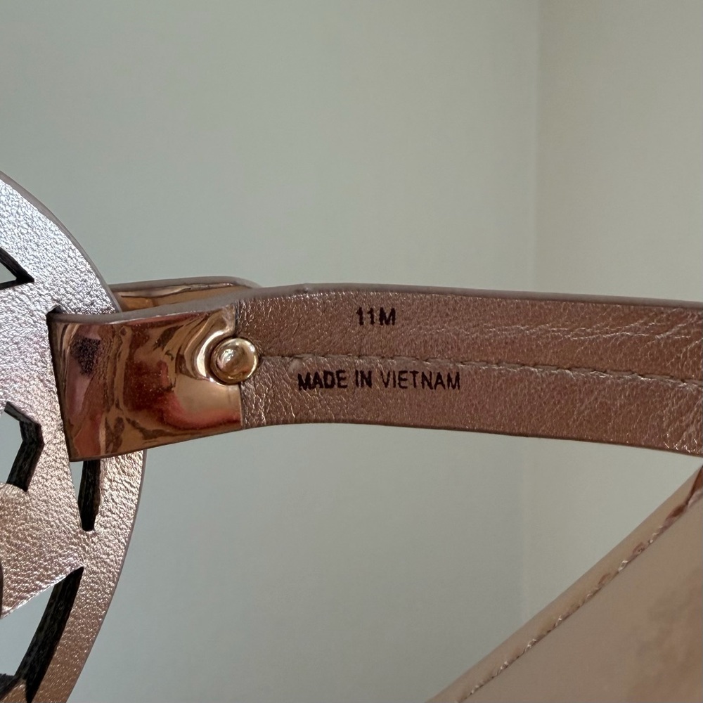 Tory Burch Rose Gold Mirrored Metallic Patent Leather Miller Sandal - Picture 13 of 13